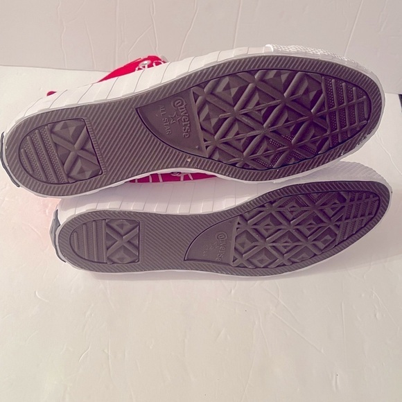 Converse Chuck Taylor Size Mens 9 Women’s 11 NWOT Red 171962C Sneaker Hi… - Picture 4 of 7